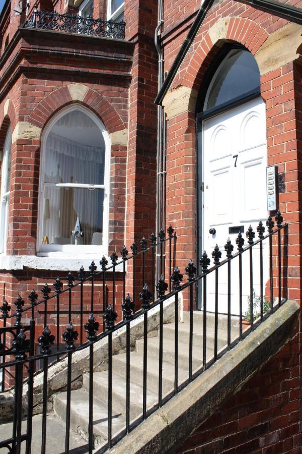 No2 Abbey View Apartment ウィットビー エクステリア 写真